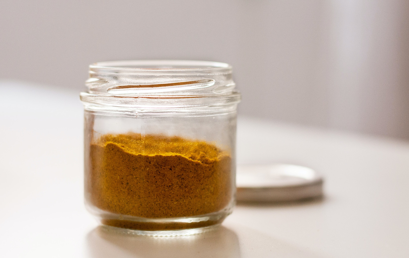 Gör din egen Garam masala, en indisk kryddblandning